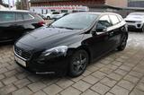 Volvo V40 T2 Linje You! BiXenon Navigation Sitzhzg PDC - Volvo V40 mit Anhängerkupplung