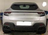 Ferrari Purosangue SILBER ALC/LEATH BLACK CARBON OUT/IN - silberne Ferrari Purosangue