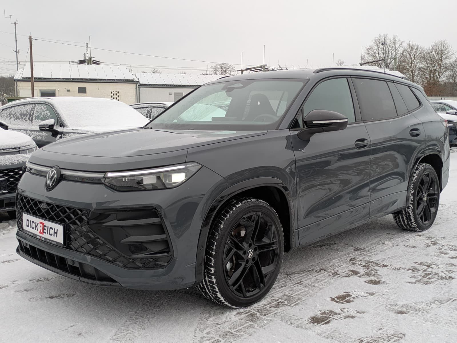 Fahrzeugabbildung Volkswagen Tayron 2.0 TDI 4M R-Line BLACK*7Si*MATRIX*PANO