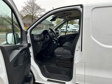 Bild 7 Renault Trafic L2H1 Komfort Automatik Kamera dci150