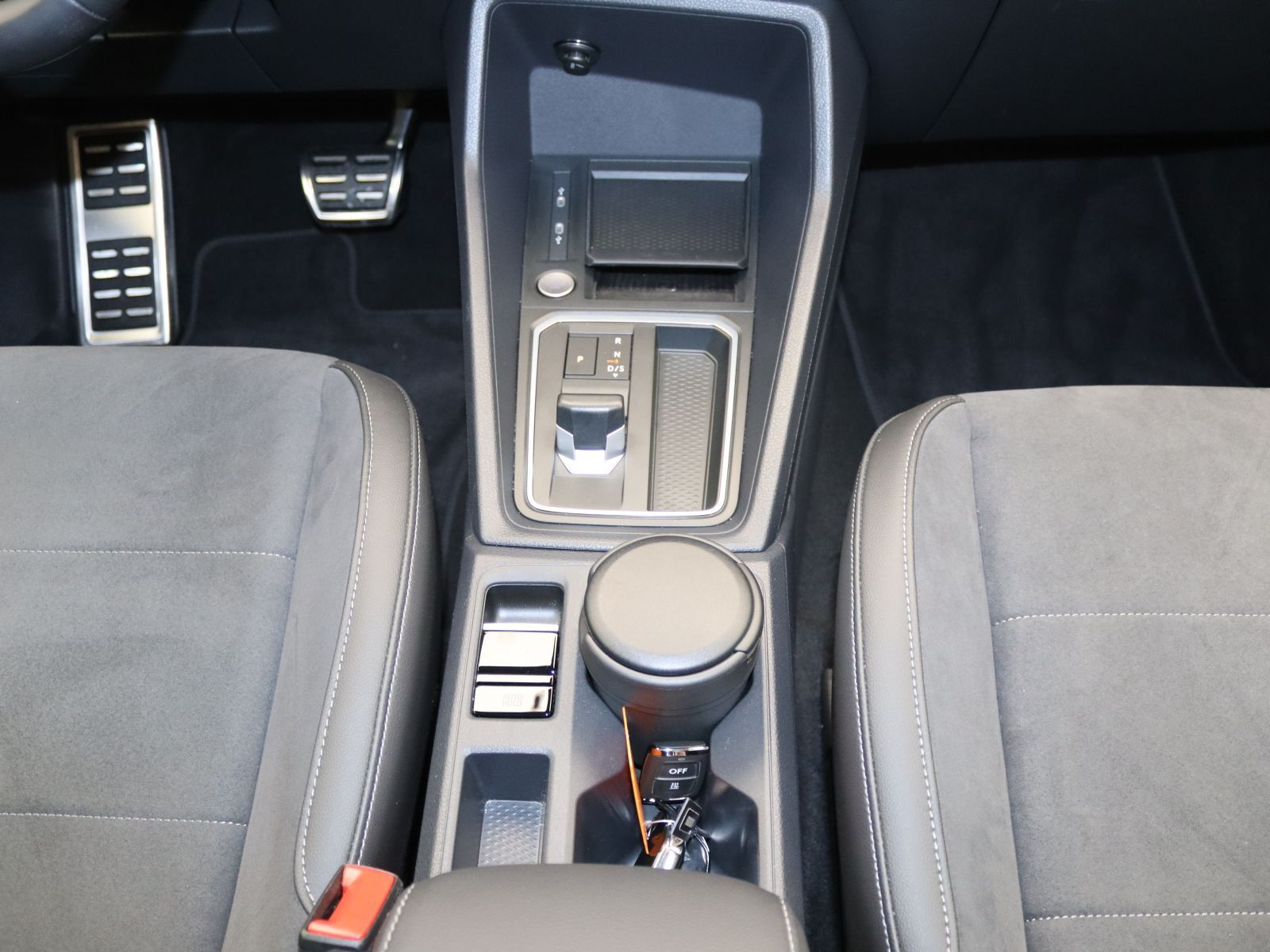 Volkswagen Caddy Maxi - Bild 14