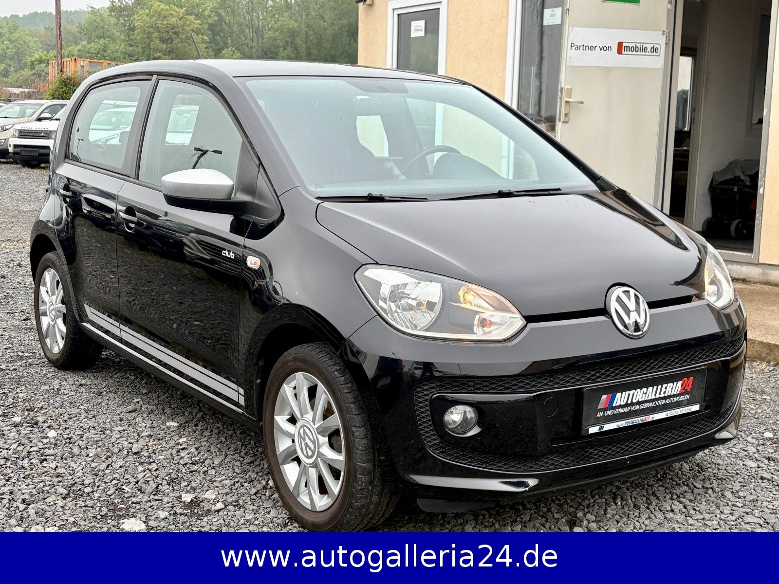 Fahrzeugabbildung Volkswagen up! 1.0 club up! Navi SHZ Klima 2.HD SCHECKHEFT