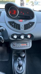 Renault Twingo Expression 1.2 16V 75  *Automatik* - gebrauchte Renault Twingo aus dem Jahr 2011