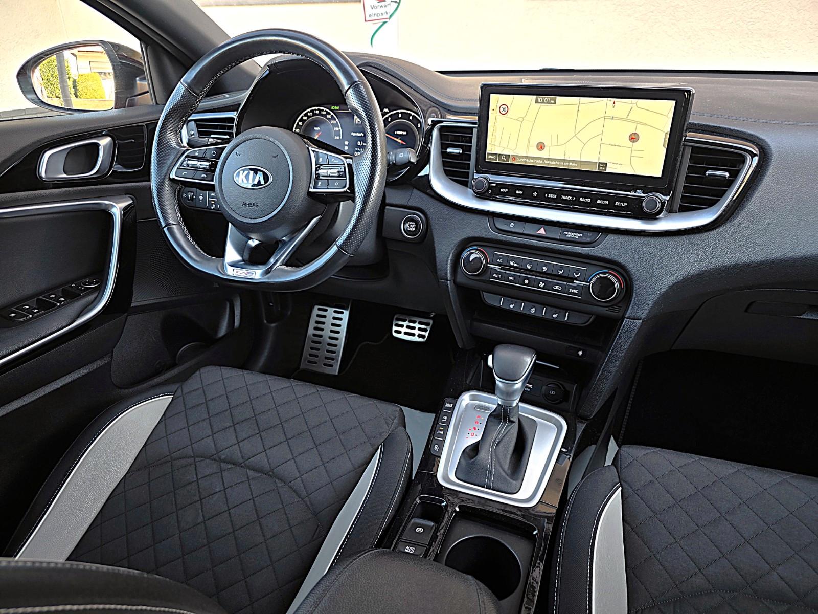 Kia ProCeed GT-Line LED/KAMERA/APPLE/ANDROID/JBL/ACC