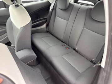 Fiat 500 Cabrio 1.0 FireFly 48 kW Icon Kam.+SHZ+LM