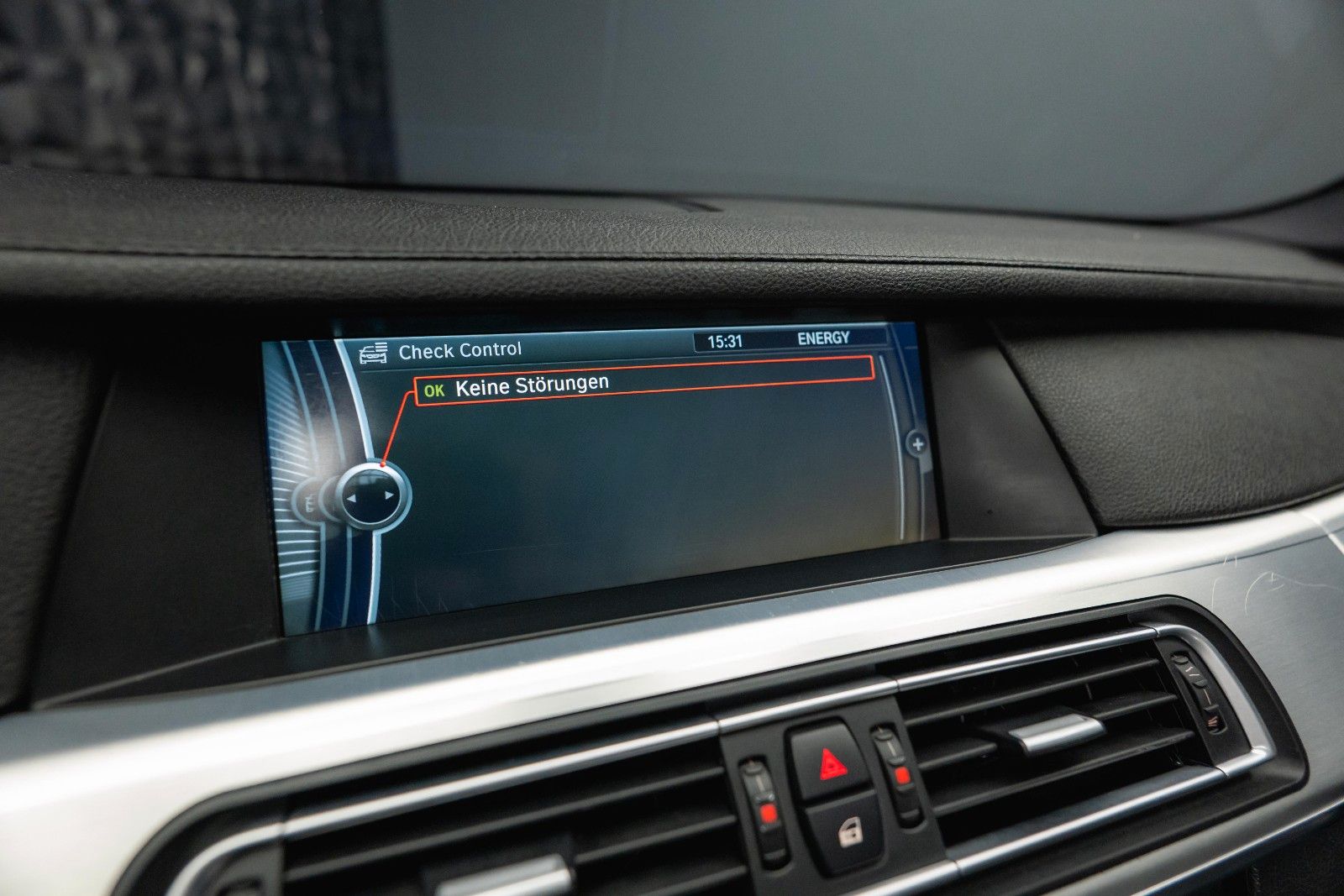 Fahrzeugabbildung BMW 740d M-Sport Black Edition *FULL Options*LESEN!*