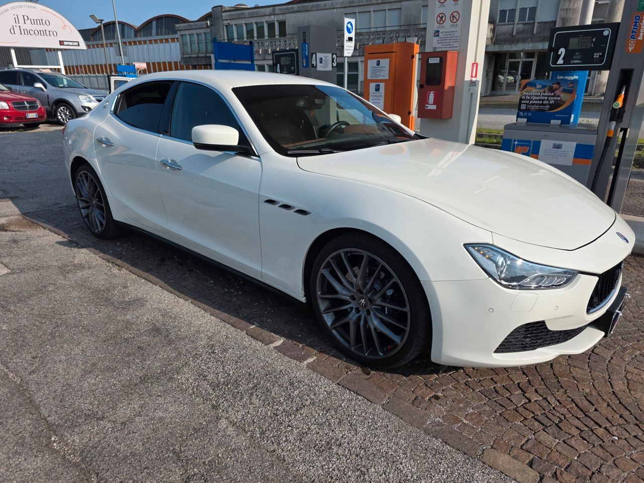 MASERATI Ghibli