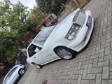 Mercedes-Benz CE 320 - weiße Mercedes-Benz CE-Klasse