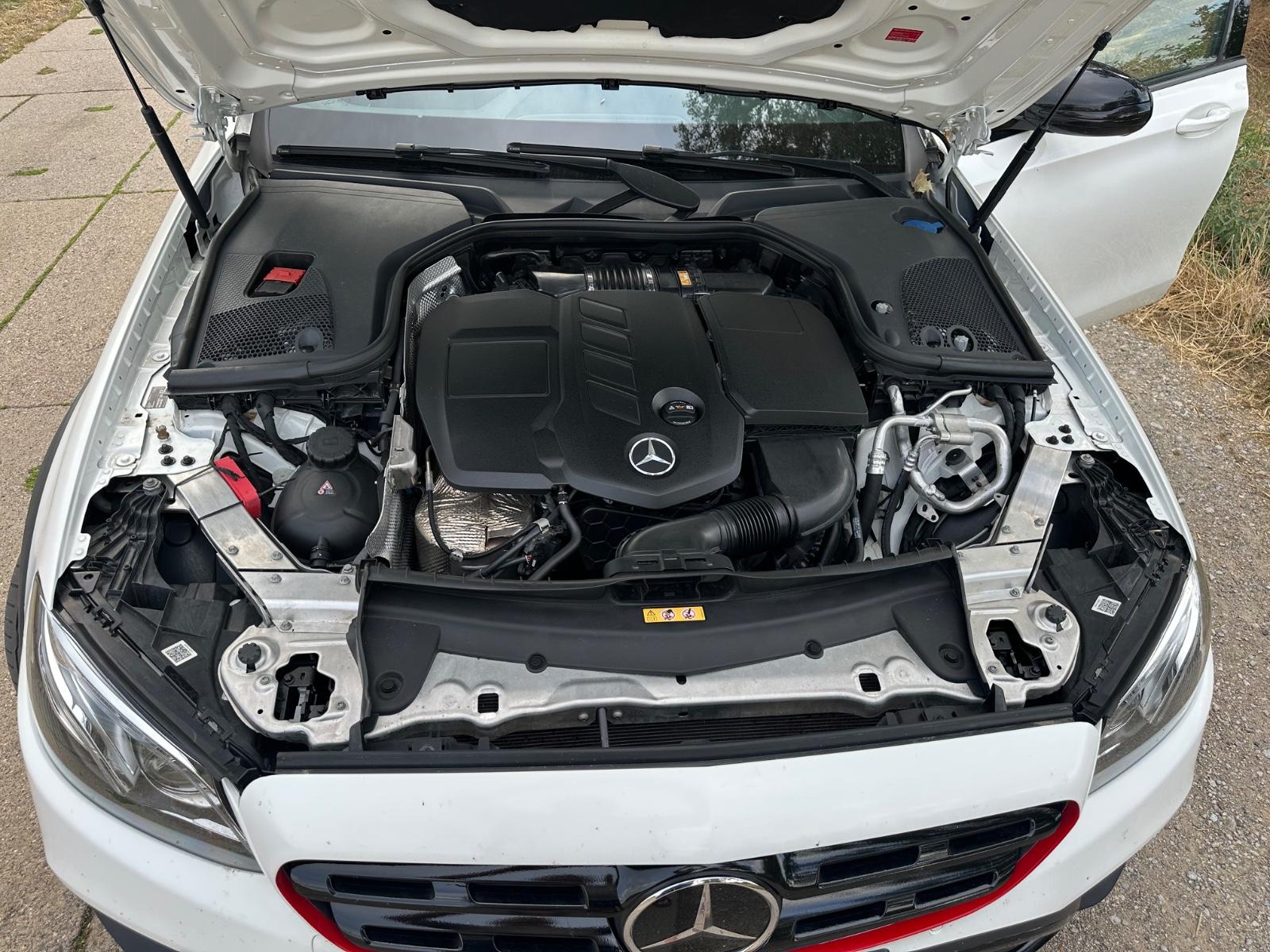 Mercedes-Benz E 220 d 4MATIC T Autom. All Terrain 