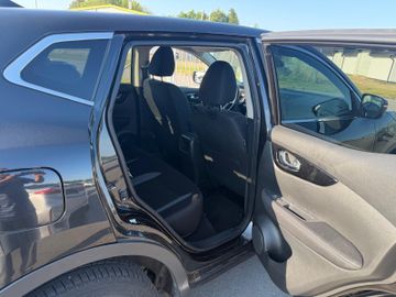 Nissan Qashqai - 12