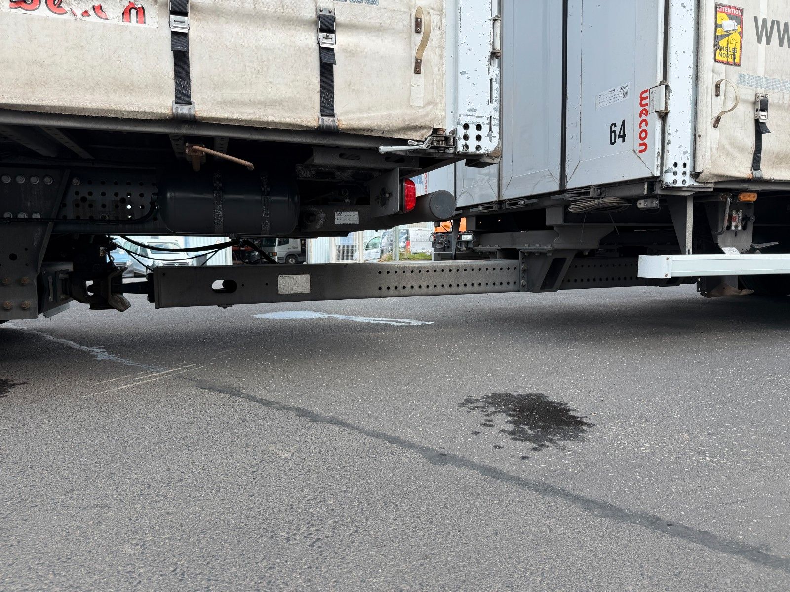 Fahrzeugabbildung Wecon APZ 218 BPW Achsen Schiebeverdeck