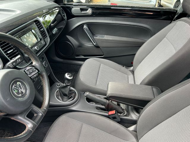 Fahrzeugabbildung Volkswagen Beetle Cup+Navi+Panorama+SHZ+PDC+LED+BT+