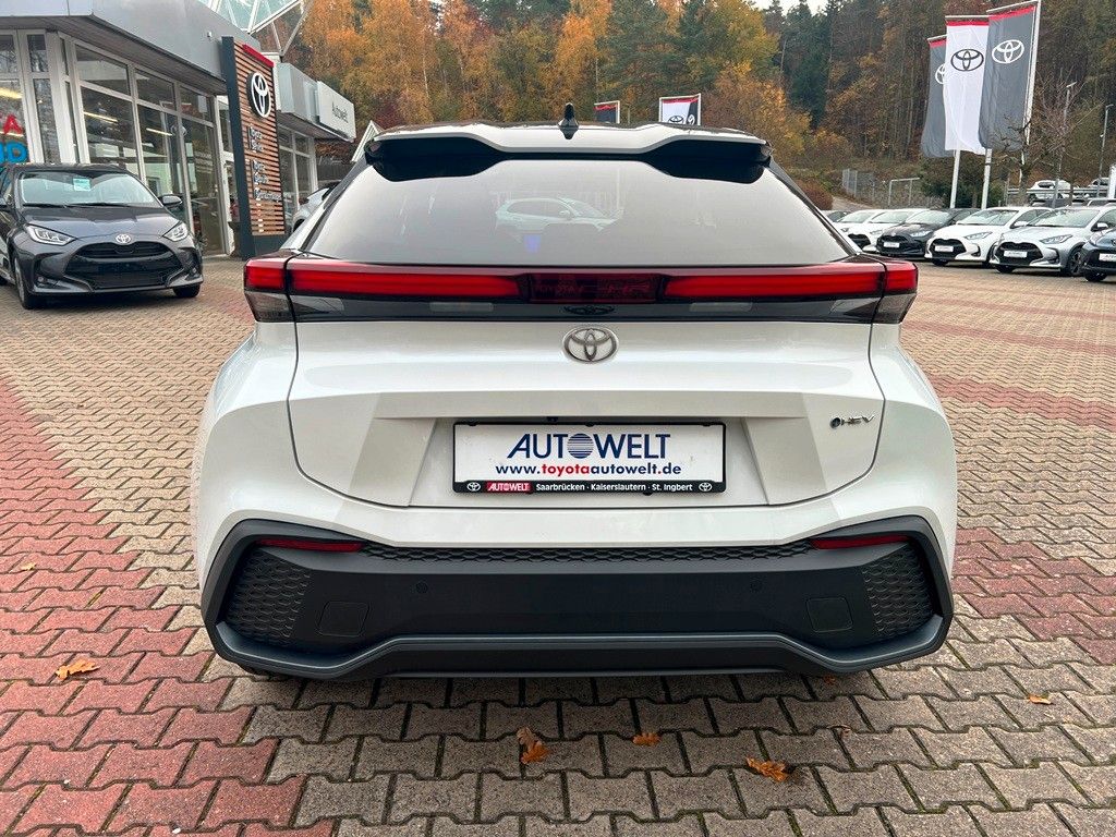 Fahrzeugabbildung Toyota C-HR 2.0 Plug-In Hybrid FWD