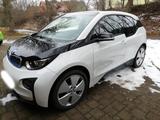 BMW i3 (94 Ah), Klima, Navi, PDC, 8-fach bereift - gebrauchte BMW i3 aus dem Jahr 2017
