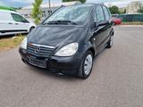 Mercedes-Benz A 160 CLASSIC / Automatik - Mercedes-Benz aus 2000: C Class