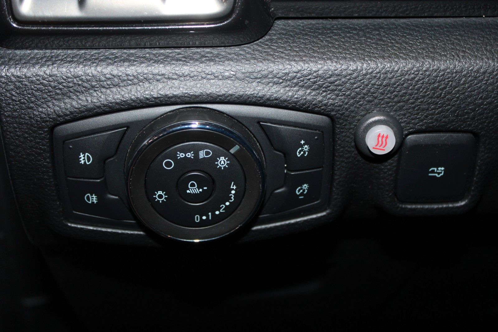 Fahrzeugabbildung Ford Ranger Wildtrak Automatik AHK LED CAM ACC STDHZ