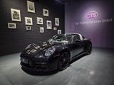 Porsche 911 Targa 4 GTS - schwarze Porsche 911 Urmodell