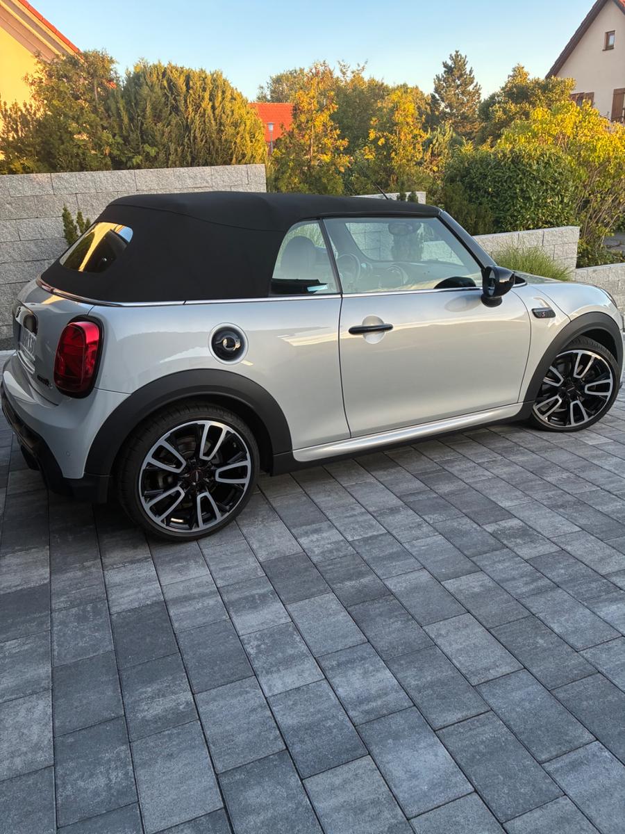 MINI Cooper S Cabrio