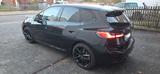 BMW 223 ix Active M Paket/AHK/Pano mit Garantie  - : Allradantrieb, Van, mit