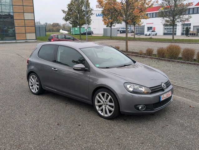 Volkswagen VW Golf Highline 1.4 Benzin 160 PS