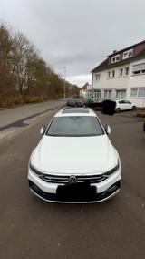 Volkswagen Passat B8 Variant R-Line 2.0 TSI 190PS DSG... - Volkswagen Passat mit Benzin-Antrieb: Kombi, Automatik, 2.0