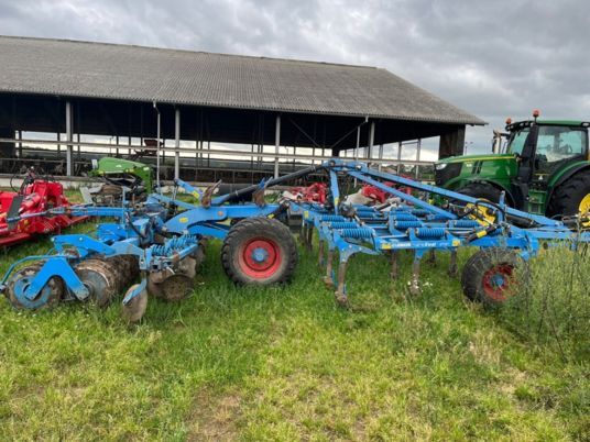 Lemken Karat 9/600