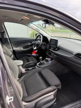 Hyundai i30 1.0 T-GDI Kombi - Scheckheftgepflegt - Hyundai i30: Hyunda