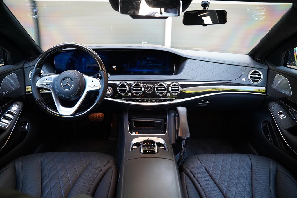 Mercedes-Benz S 600