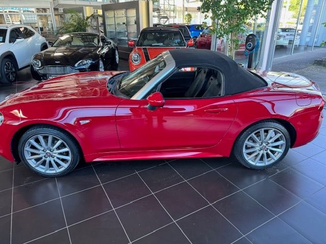 Fahrzeugabbildung Fiat 124 Spider Lusso KEYLESS NAV RFK SHZ DAB