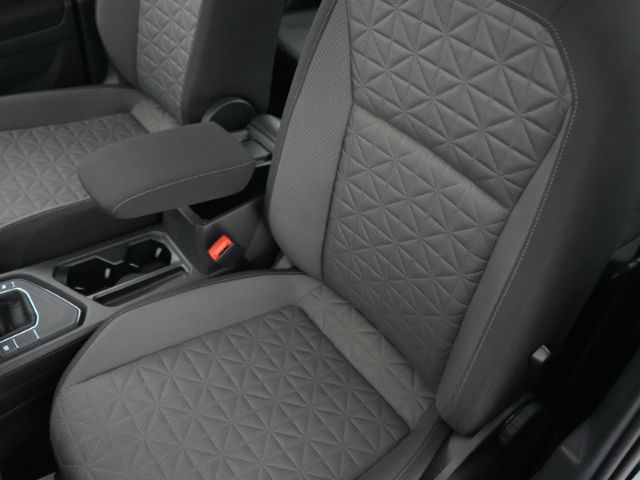 Tiguan TIGUAN LIFE TDI DSG+AHK+NAVI+LED-SCHEINWE