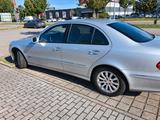 Mercedes-Benz Mercedes Benz E klasse W211 2008 ja E  200... - : W211