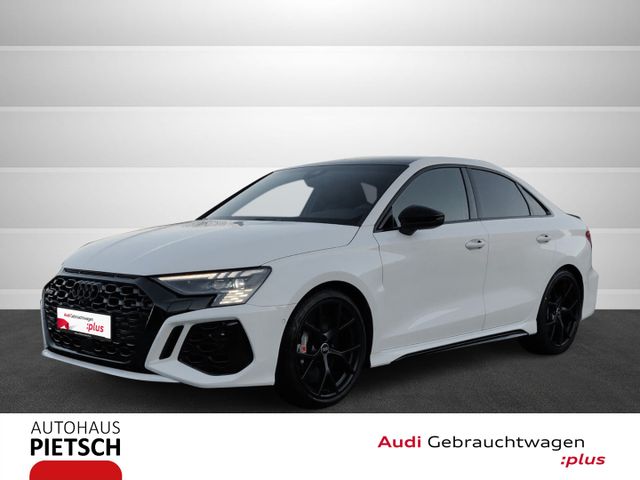 Audi RS3 Limo 2.5 TFSI quattro V-max 290 Sport-Abgas