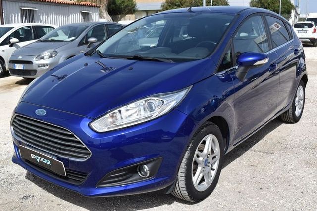 Ford Fiesta Fiesta 1.4 5p. Bz.- GPL Titanium