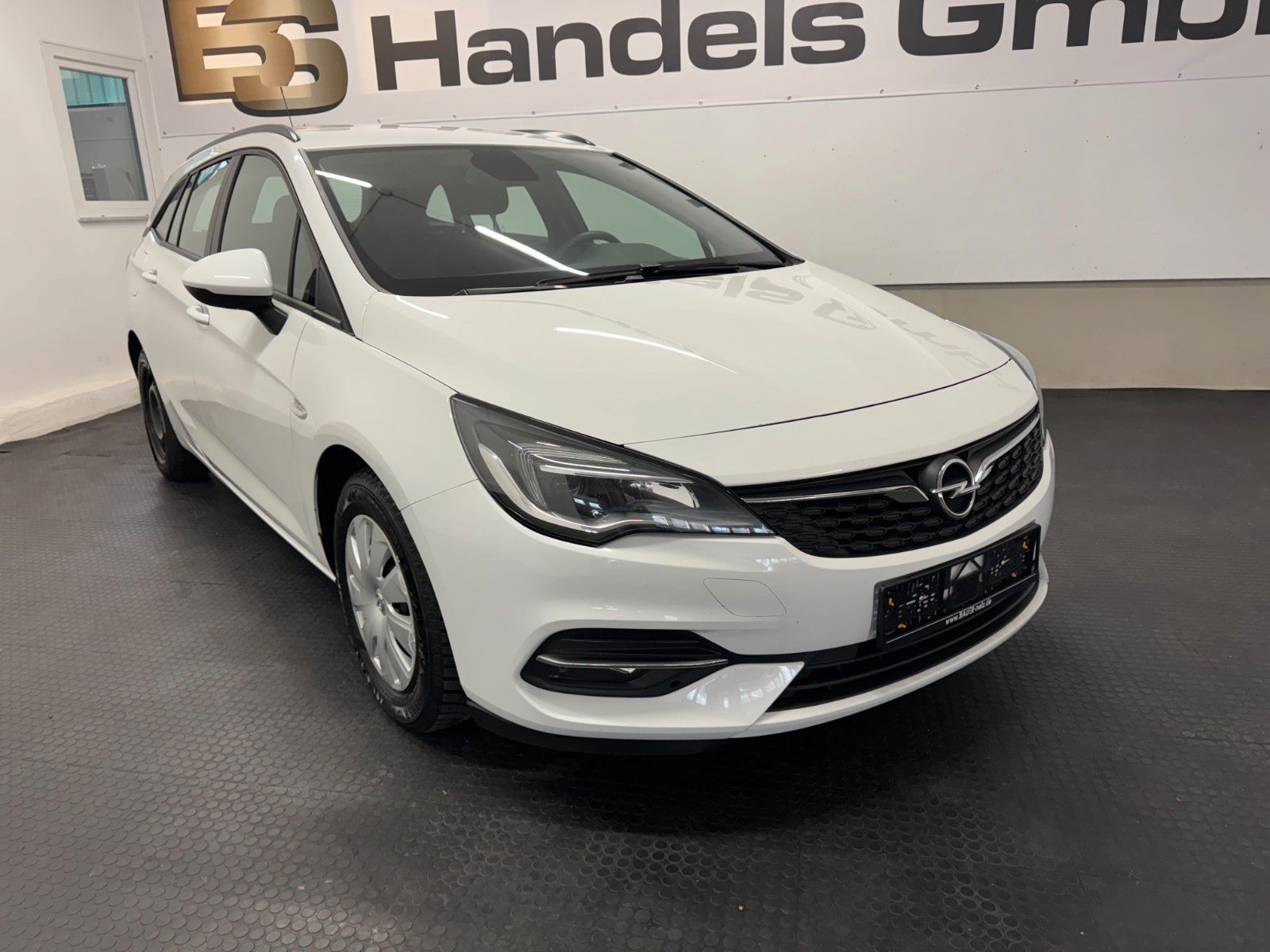 Opel Astra K SportsTourer Business*NAVI*PDC*1. HD*AHK