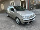 Fiat Punto 1.3 Multijet 16V 3 porte Active - Fiat Punto mit Diesel-Antrieb: Active