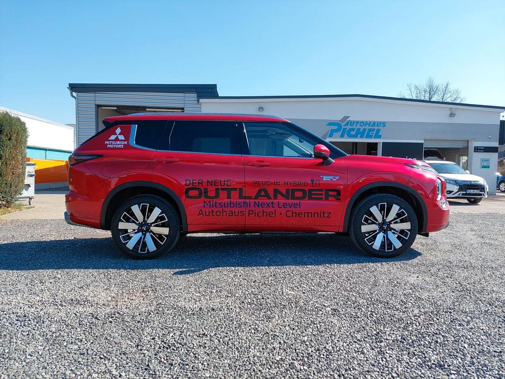 Mitsubishi Plug-in Hybrid Outlander