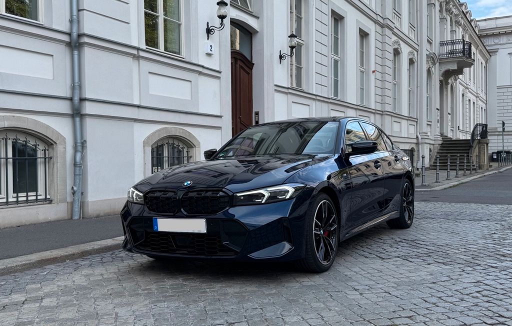 BMW 340