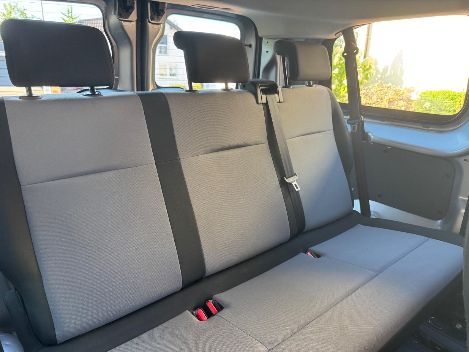 Peugeot Expert Traveller L2 8Sitzer 2xPDC+NAVI+Tempomat