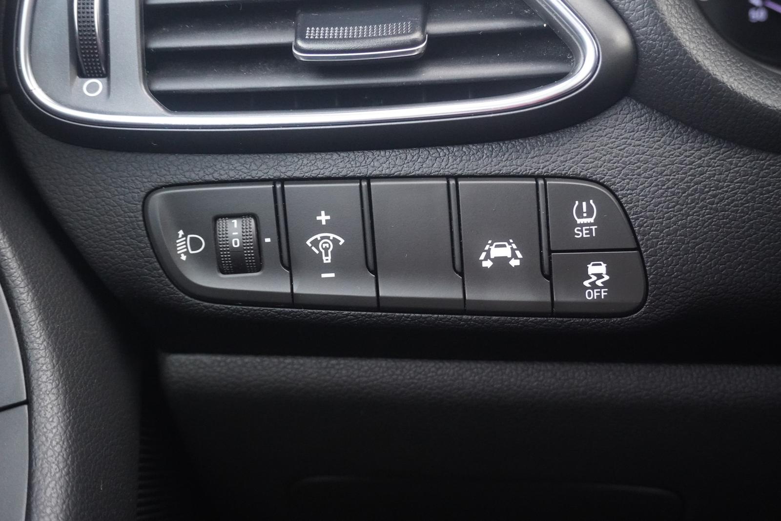 Hyundai i30 Kombi 1.4 T-GDI Trend Klima Tempomat PDC USB