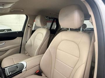 Mercedes GLC 200 - 12