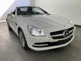 Mercedes-Benz SLK 200 SLK BI-XEN PDC LED NAVI SHZ PSSD - weiße Mercedes-Benz SLK-Klasse