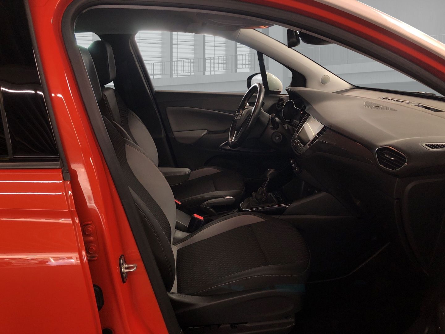 Fahrzeugabbildung Opel Crossland INNOVATION S 1.2 Turbo Navi LED Apple