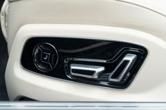 Audi A8 – 20 / 30