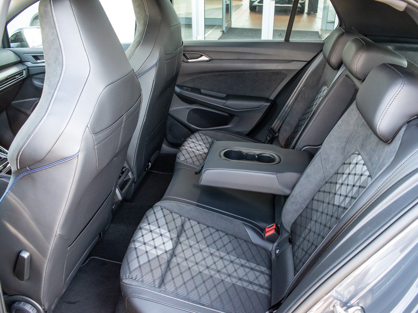 Volkswagen Golf - Bild 18