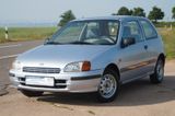 Toyota Starlet - Toyota Starlet mit Benzin-Antrieb