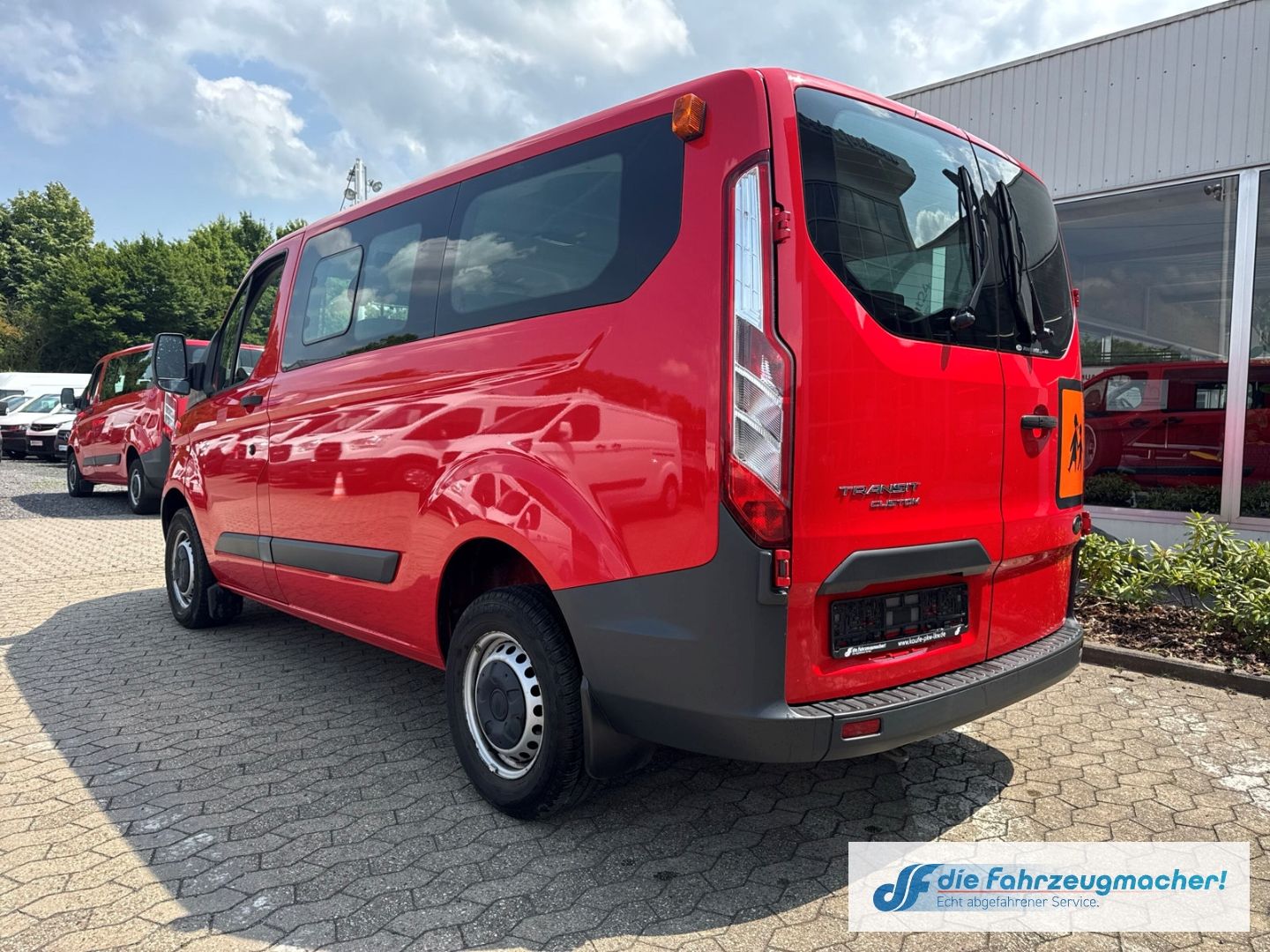 Fahrzeugabbildung Ford Transit Custom Kombi 300 L1 2.2 TDCi *8459