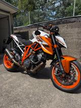 KTM Super Duke 1290 SE 