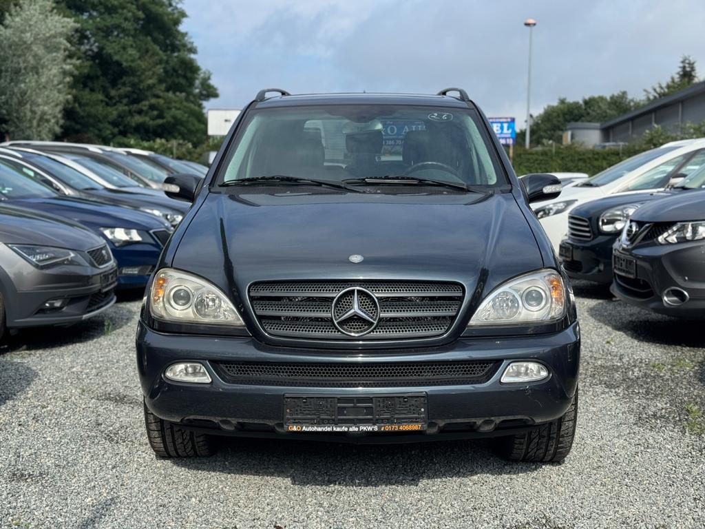 Mercedes-Benz ML 320