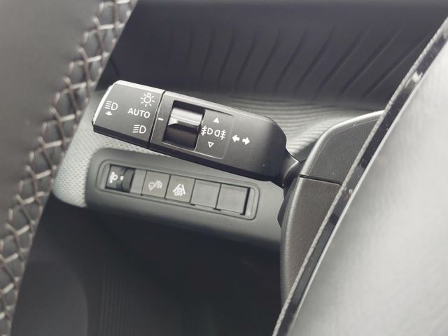 Citroën C3 Hybrid 110 MAX HUD°Navi°LED°RFK°Winterpaket°