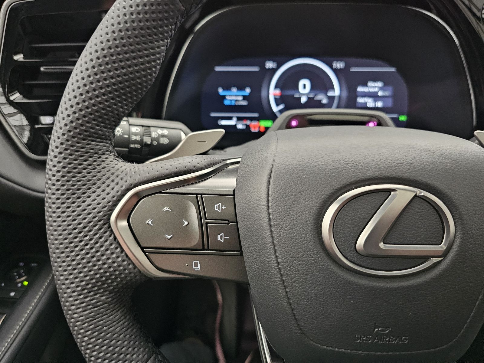 Fahrzeugabbildung Lexus TX500H FSport3 Hybrid T1 72.000 EURO!Stock!